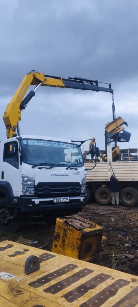 mobile crane heavy lifting